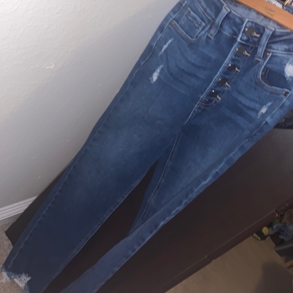 Jeans four button closure - Picture 1 of 5
